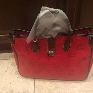 Dooney and Bourke tote